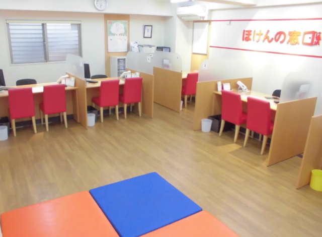 ほけんの窓口 うるま江洲店の外観画像