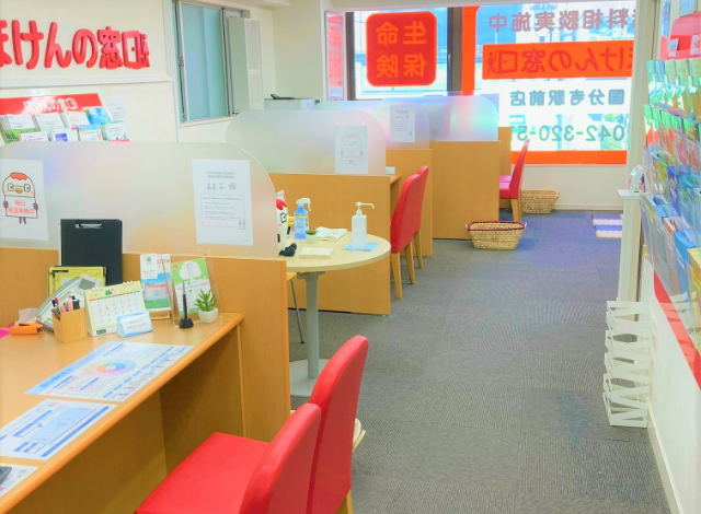 ほけんの窓口 国分寺駅前店の内観画像
