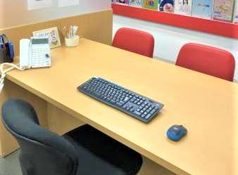 ほけんの窓口 天満橋OMMビル店の内観画像