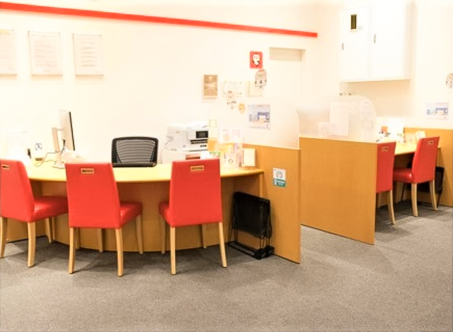 ほけんの窓口 イオンタウン金沢示野店のスタッフ・その他画像