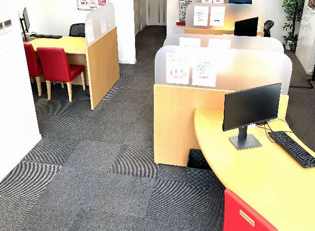 ほけんの窓口 京急蒲田駅前店の内観画像