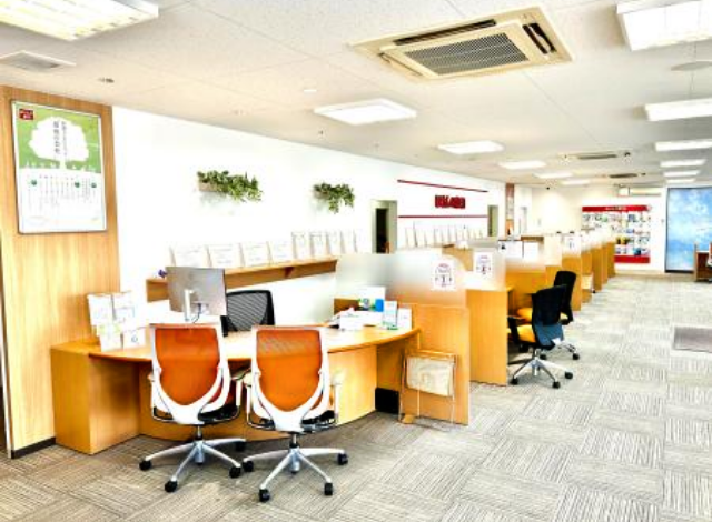 ほけんの窓口 富山山室店の外観画像